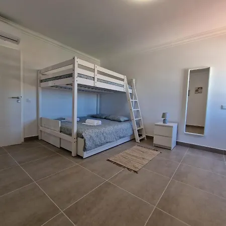 Brand New In Appartement Sagres