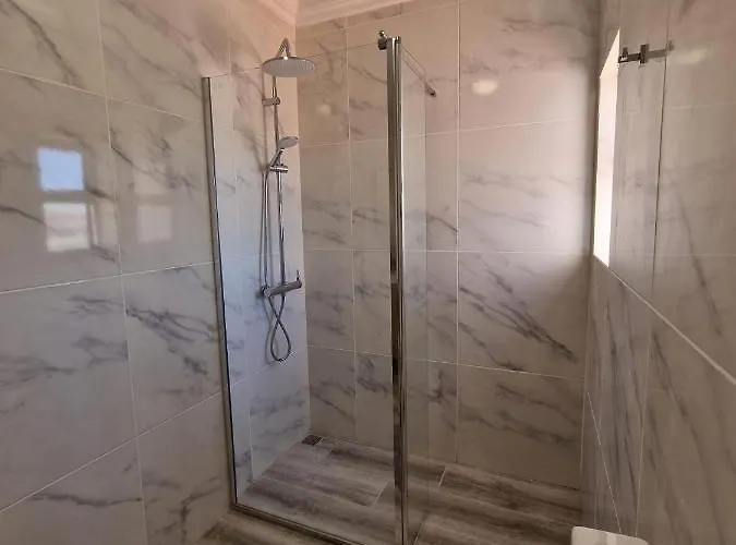 Brand New In Apartamento *