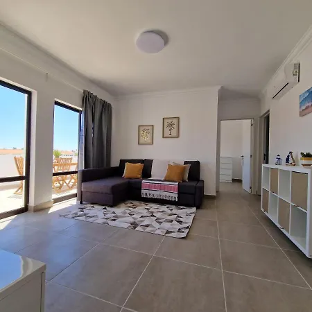 Apartamento Brand New In